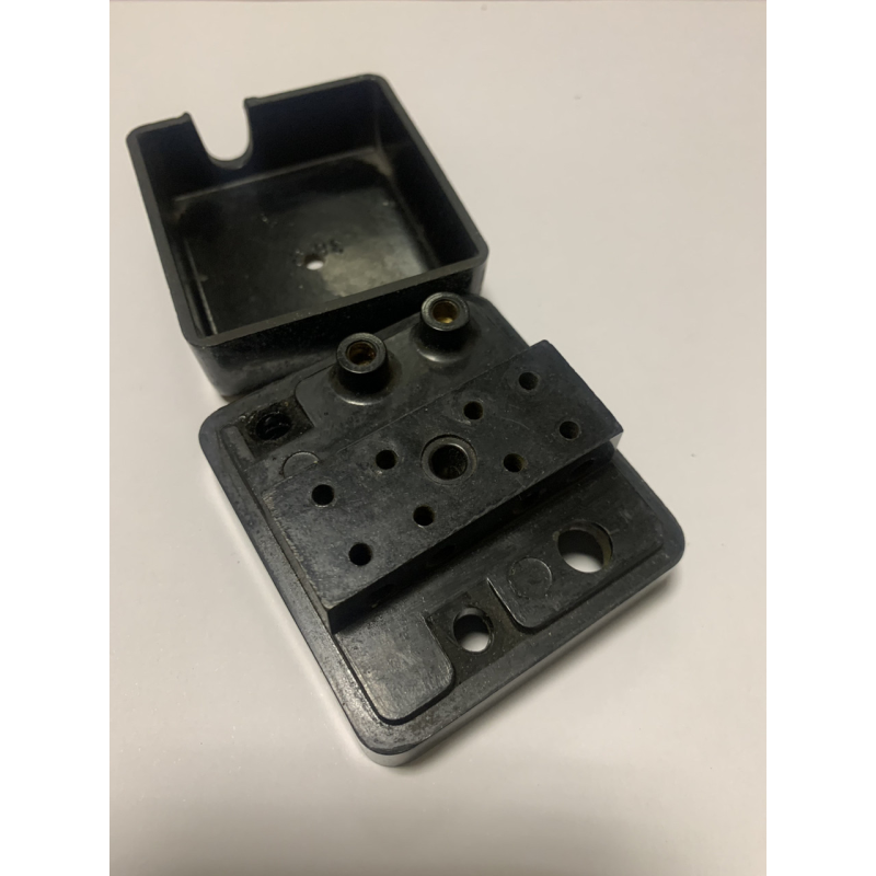 ЕКМ1У колодка